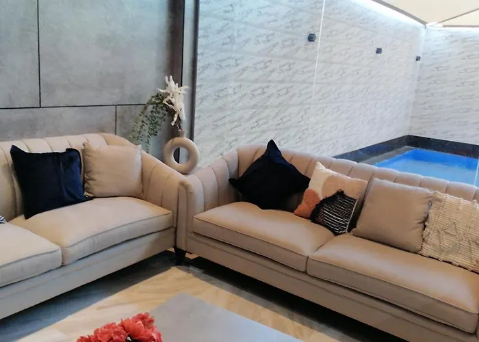 شاليهات السلطان الفاخرة بالمدينة المنورة -Villa Alsultan Chalets